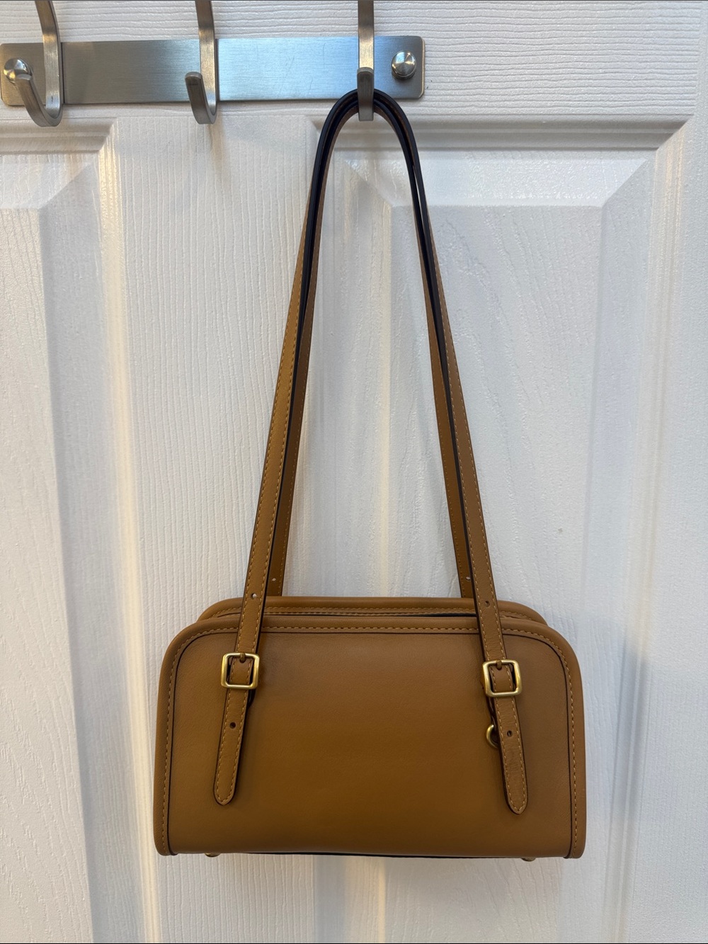 NWT COACH Swing Zip Bag 20 Honey Brown & Brass Shoulder Bag - Picture 2 of 8